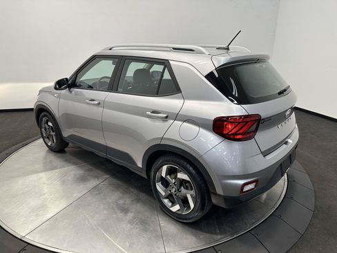 Certified 2023 Hyundai Venue SEL w/ Cargo Package FWD image 5