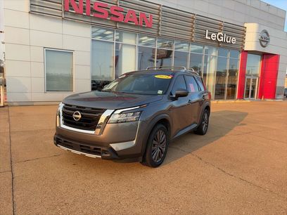 Certified 2023 Nissan Pathfinder SL w/ SL Premium Package