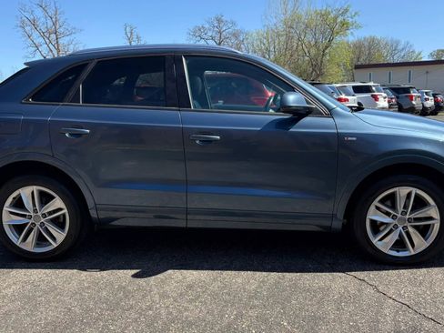 Used 2018 Audi Q3 2.0T Premium w/ Convenience Package AWD/4WD image 11