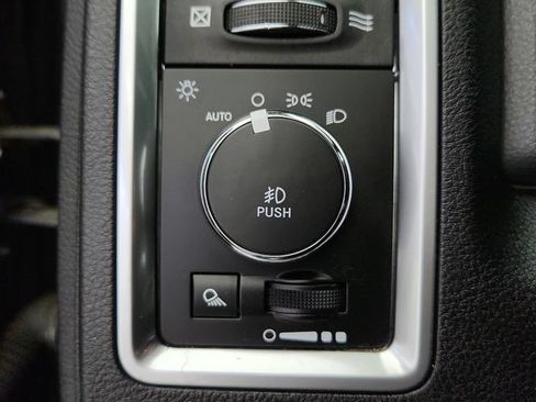 Used 2018 RAM 1500 Big Horn AWD/4WD image 17