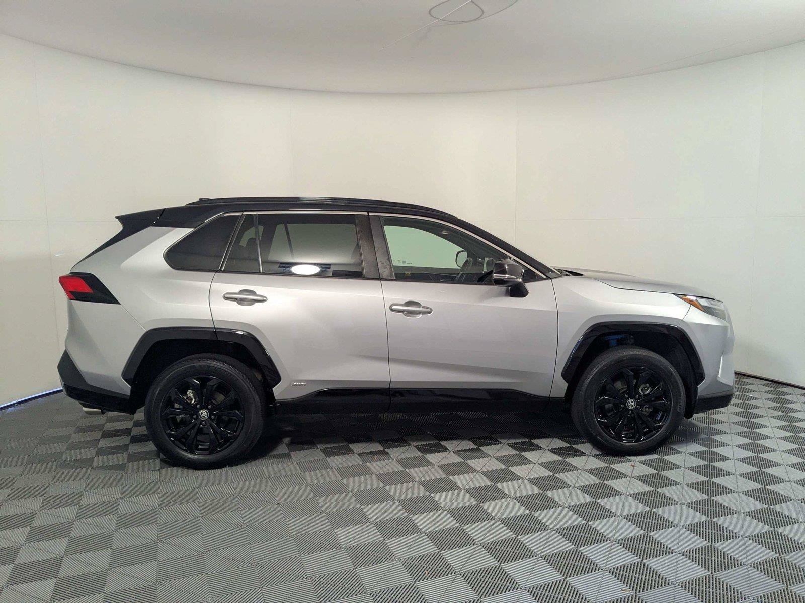 Certified 2023 Toyota RAV4 XSE AWD/4WD image 5