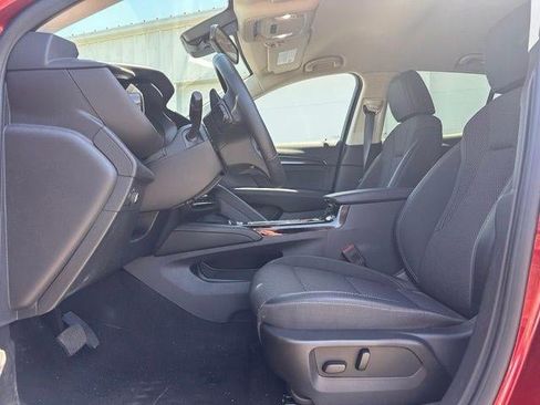 Used 2023 Buick Envision Preferred FWD image 9