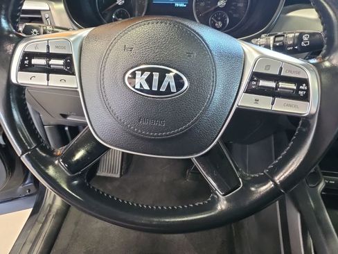 Used 2021 Kia Telluride S FWD image 19
