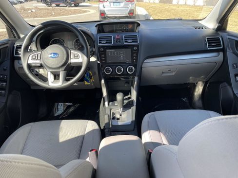 Used 2018 Subaru Forester 2.5i Premium w/ All-Weather Package image 17
