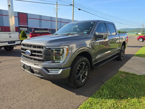 Used 2023 Ford F150 Lariat w/ Equipment Group 502A High AWD/4WD image 8