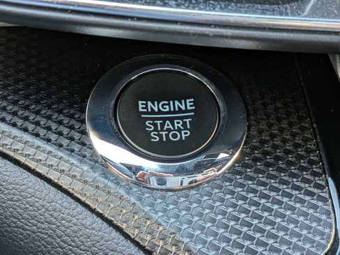 Certified 2023 Ford Explorer ST-Line w/ Class IV Trailer Tow Package image 34