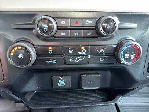 Certified 2025 Ford F450 XLT w/ 360-Degree Camera Package AWD/4WD image 32