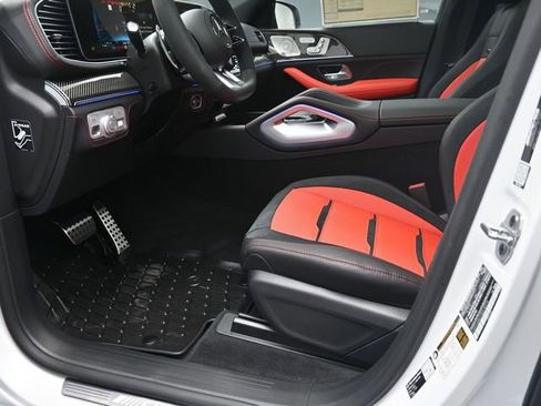 New 2026 Mercedes-Benz GLE 53 AMG 4MATIC Coupe image 17