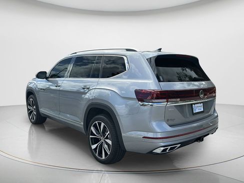 New 2026 Volkswagen Atlas SEL Premium R-Line image 3