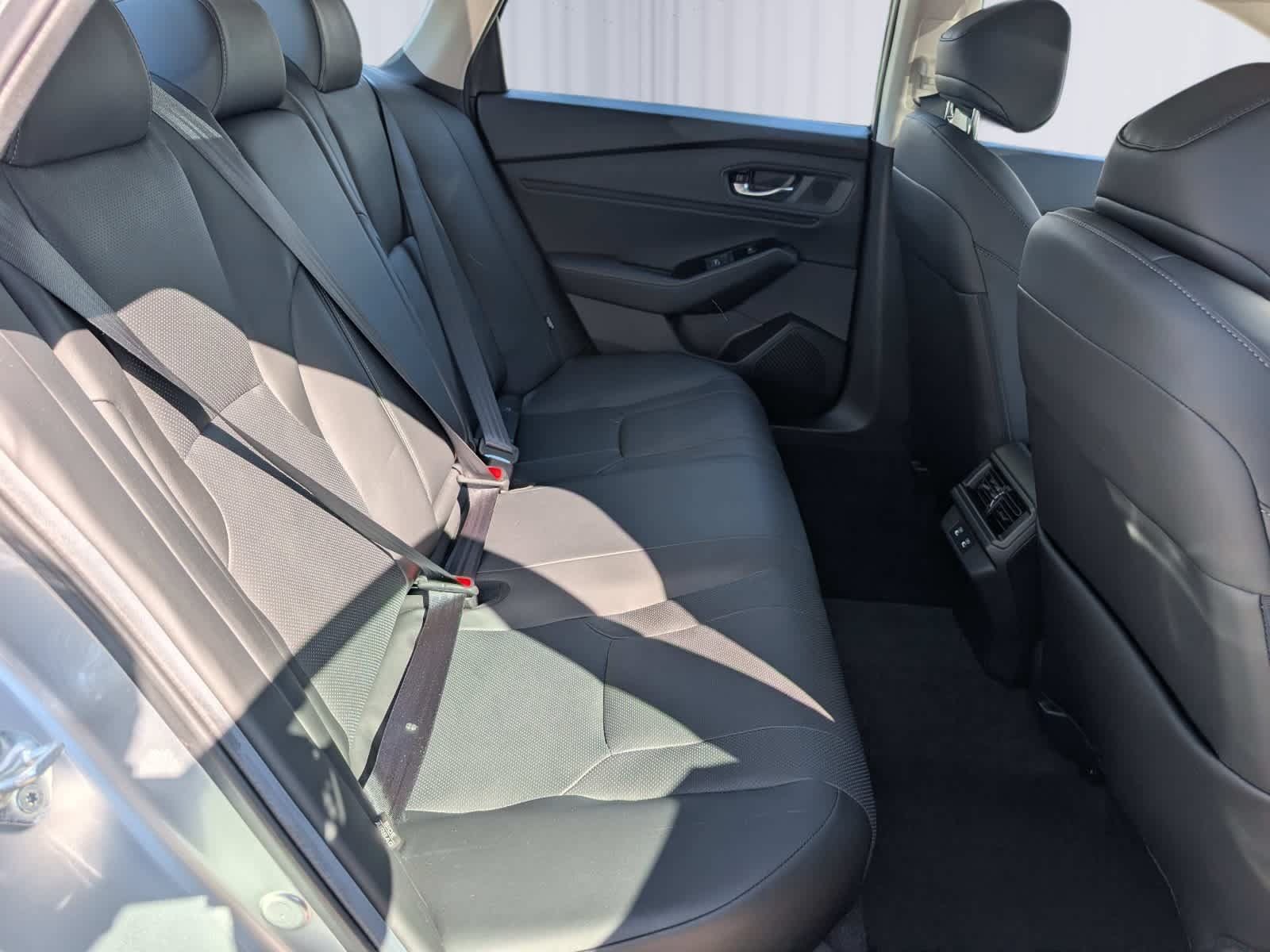 Used 2024 Honda Accord Touring image 12