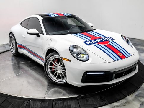Used 2020 Porsche 911 Carrera RWD image 29