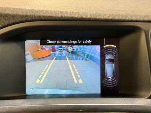 Used 2015 Volvo V60 T5 Premier Plus image 29