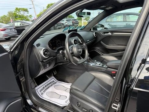 Used 2018 Audi A3 e-tron Premium Plus w/ Technology Package FWD image 10