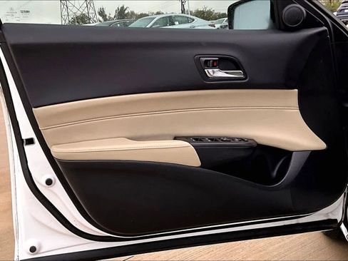 Used 2016 Acura ILX image 18