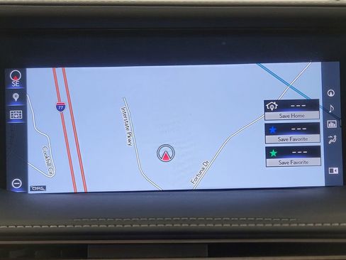 Used 2018 Lexus LS 500h AWD w/ Accessory Package (Z2) image 5