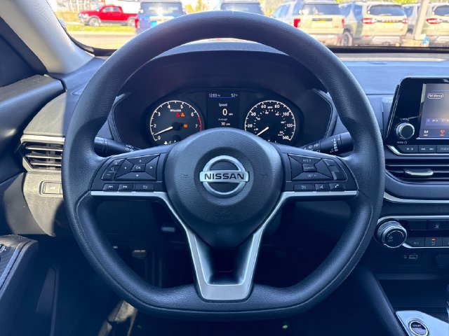 Used 2022 Nissan Altima 2.5 S FWD image 20