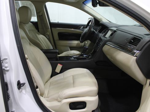 Used 2014 Lincoln MKS Elite w/ Equipment Group 101A image 24