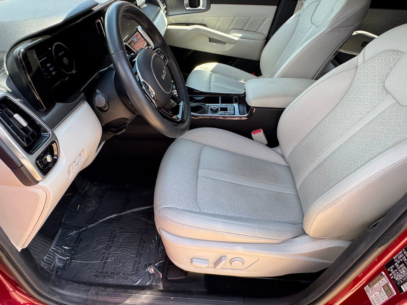 Used 2023 Kia Sorento SX FWD image 9