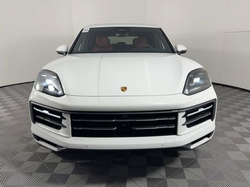 Certified 2026 Porsche Cayenne AWD/4WD image 6