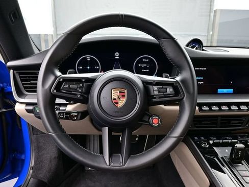 Certified 2025 Porsche 911 Carrera RWD image 8
