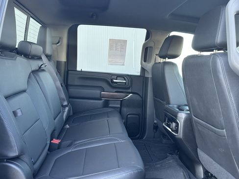 Used 2022 GMC Sierra 2500 SLT w/ SLT Premium Package image 20