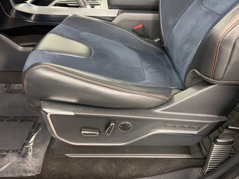 Used 2022 Ford F150 Raptor w/ Equipment Group 801A High image 13