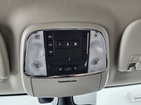 Used 2019 Dodge Durango Citadel w/ Technology Group image 57