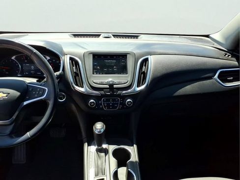 Used 2019 Chevrolet Equinox LT FWD image 13