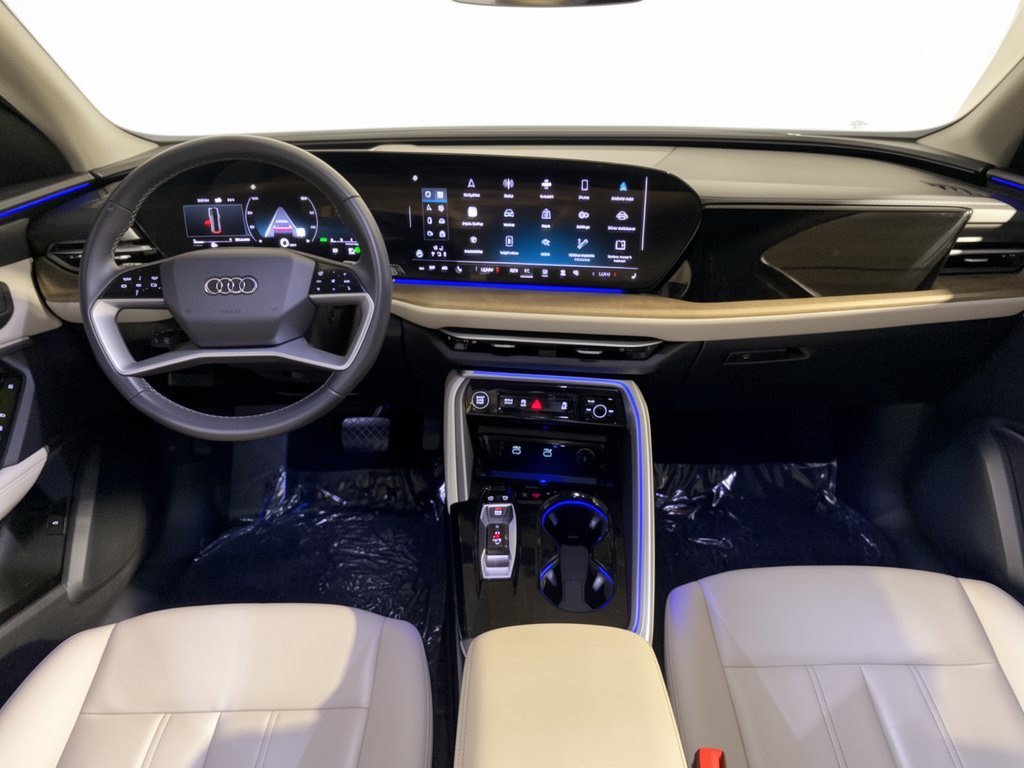 Certified 2025 Audi Q5 Premium Plus w/ Premium Plus AWD/4WD image 17