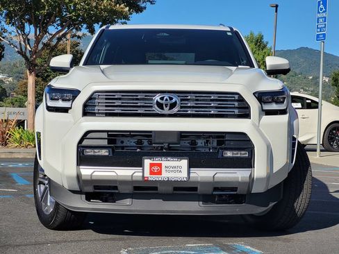 New 2026 Toyota 4Runner Limited w/ Tow Technology Package AWD/4WD image 2