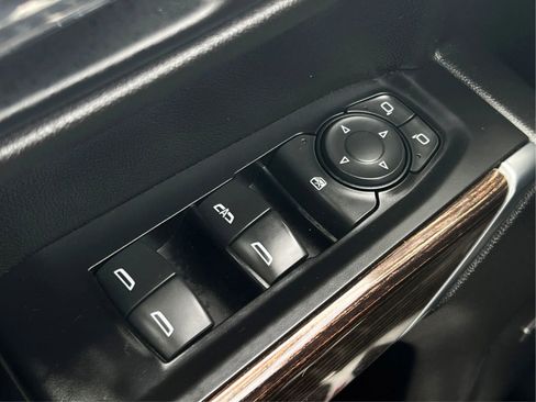 Used 2020 GMC Sierra 1500 Elevation AWD/4WD image 36
