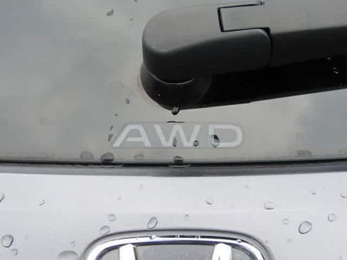 Used 2024 Honda HR-V EX-L image 8