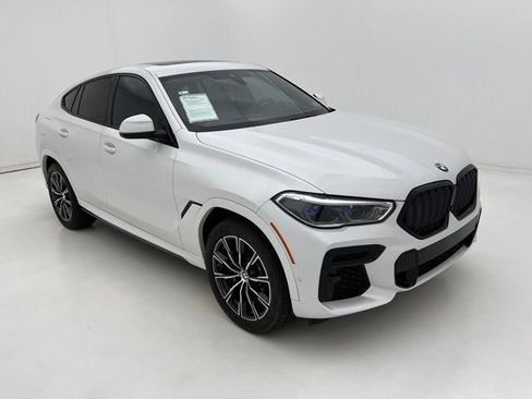 Used 2022 BMW X6 xDrive40i w/ Executive Package AWD/4WD image 2