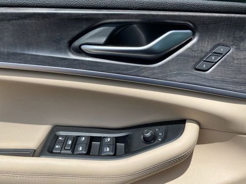 Used 2025 Jeep Grand Cherokee L Limited image 29