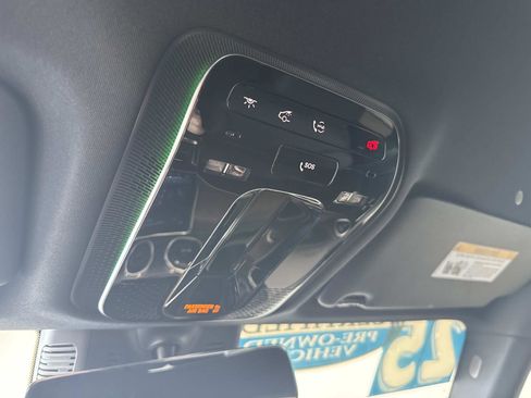 Certified 2025 Mercedes-Benz GLC 300 4MATIC image 33