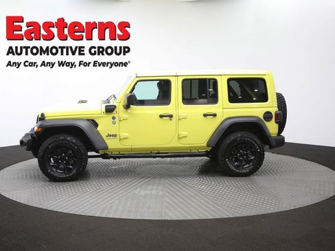 Used 2023 Jeep Wrangler Unlimited w/ Cold Weather Group AWD/4WD image 59