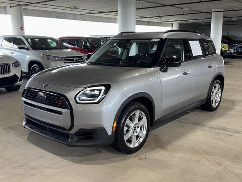 Used 2025 MINI Cooper Countryman S AWD/4WD image 4