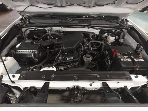 Used 2021 Toyota Tacoma SR image 25