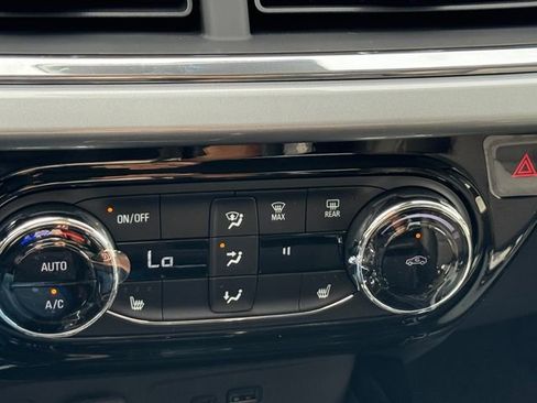 New 2026 Chevrolet Trax LT w/ Driver Confidence Package image 16