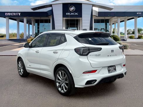 Used 2024 Buick Encore GX Avenir w/ Avenir Technology Package FWD image 6