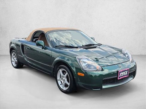 Used 2002 Toyota MR2 RWD image 3