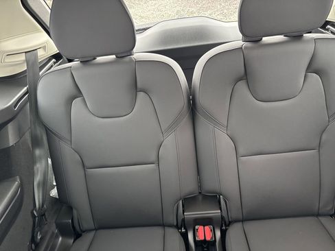 New 2026 Volvo XC90 B6 Core w/ Protection Package Premier AWD/4WD image 39