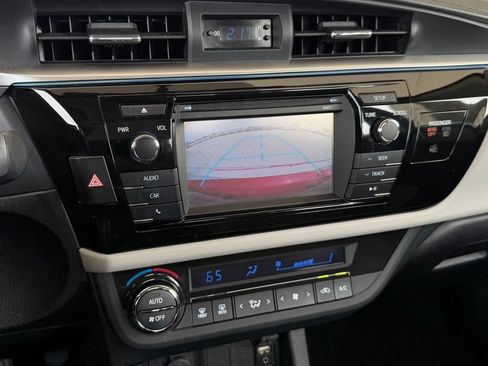 Used 2016 Toyota Corolla LE FWD image 6