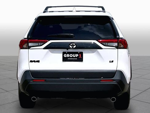 Used 2025 Toyota RAV4 LE image 5