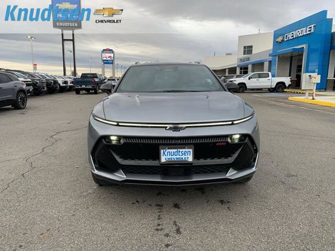 New 2026 Chevrolet Equinox EV RS w/ Active Safety Package 3 AWD/4WD image 2