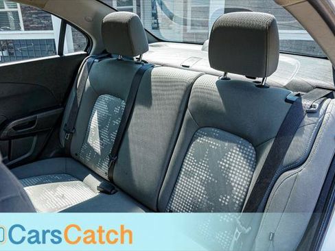 Used 2019 Chevrolet Sonic LS FWD image 34