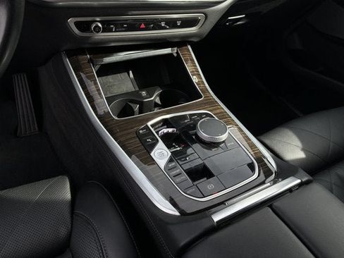 Used 2024 BMW X5 sDrive40i RWD image 16