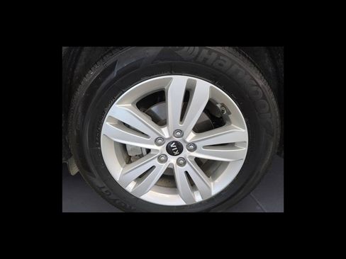 Used 2018 Kia Sportage LX AWD/4WD image 10