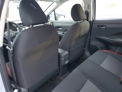 New 2025 Nissan Versa SR w/ Trunk Package image 25