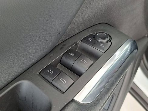 Used 2025 Chevrolet Traverse LT AWD/4WD image 20